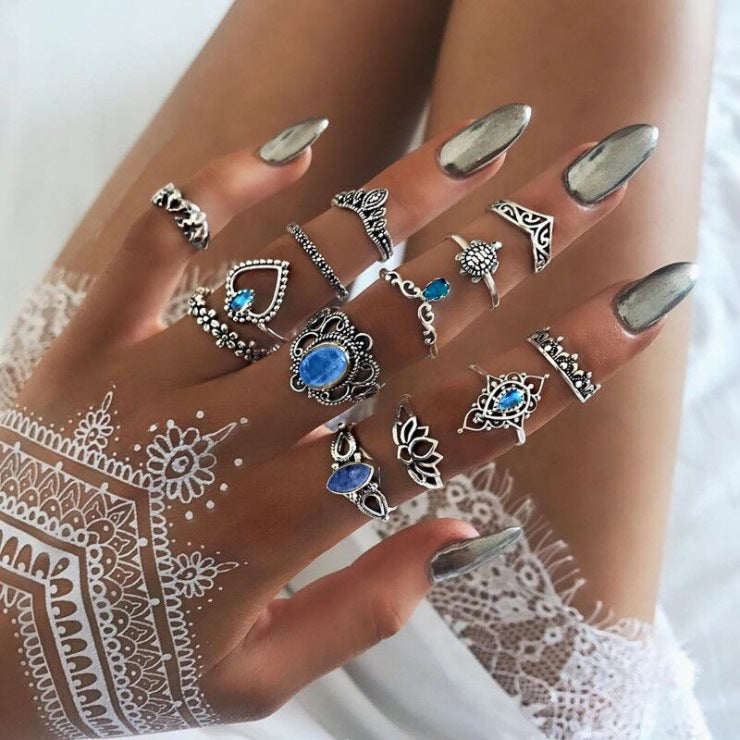 Bohemian Vintage Ring Set with Metal and Crystals