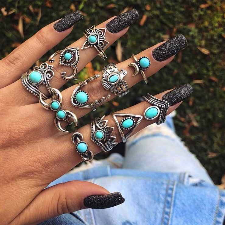 Bohemian Vintage Ring Set with Metal and Crystals