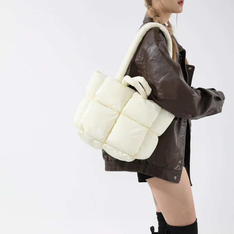Western-Style Shoulder Bag