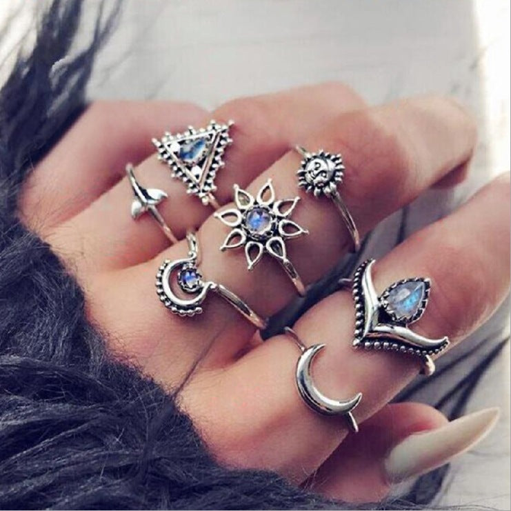 Bohemian Vintage Ring Set with Metal and Crystals