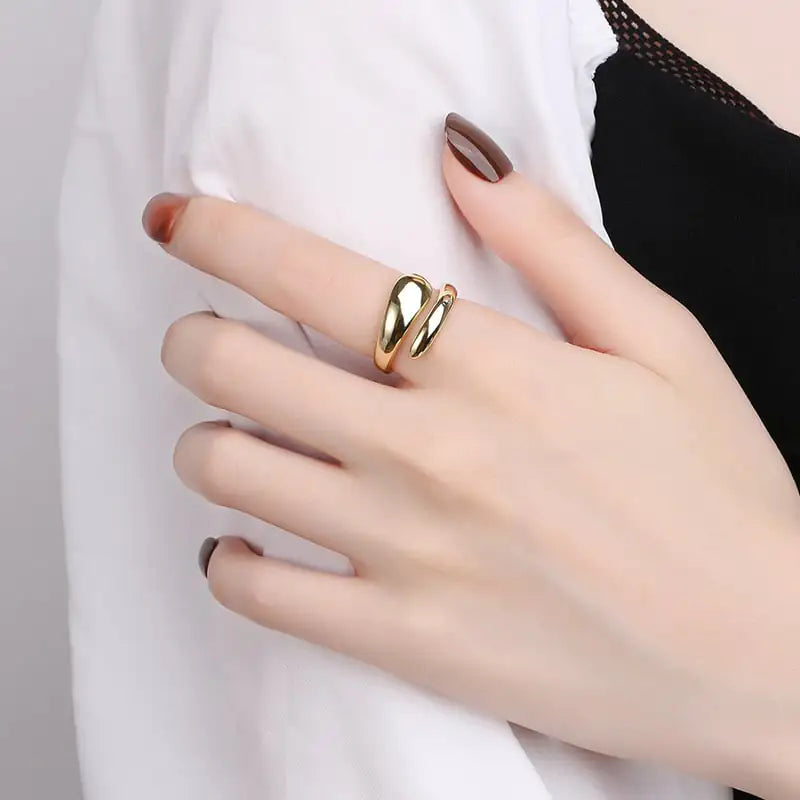 Adjustable Water Drop Ring - Glossy Finish